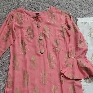 Kurti 2 Piece Pink and Gold Long Sleeve